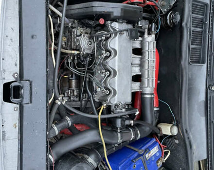 Серый Фиат Крома, объемом двигателя 1.89 л и пробегом 358 тыс. км за 1800 $, фото 5 на Automoto.ua