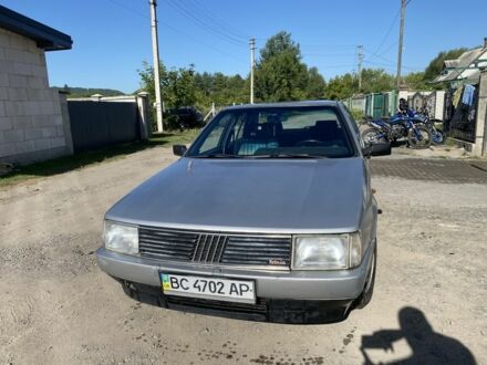 Фиат Крома 1990 в Червонограде на Automoto.ua Серый Фиат Крома, объемом двигателя 2 л и пробегом 240 тыс. км за 629 $, фото 1 на Automoto.ua
