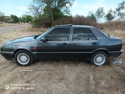 Серый Фиат Крома, объемом двигателя 2 л и пробегом 400 тыс. км за 1900 $, фото 1 на Automoto.ua