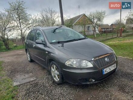 Фиат Крома 2006 в Луцке на Automoto.ua Серый Фиат Крома, объемом двигателя 1.9 л и пробегом 361 тыс. км за 4400 $, фото 1 на Automoto.ua