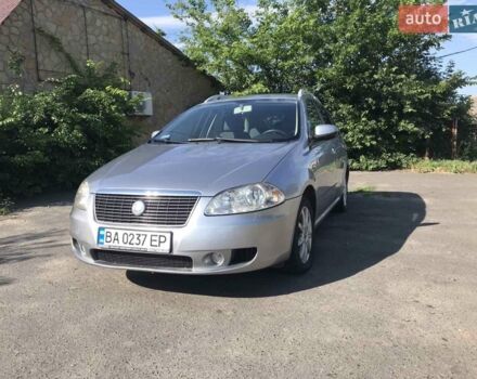Сірий Фіат Croma, об'ємом двигуна 1.9 л та пробігом 225 тис. км за 4900 $, фото 1 на Automoto.ua