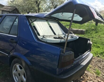 Синий Фиат Крома, объемом двигателя 2.5 л и пробегом 3 тыс. км за 715 $, фото 3 на Automoto.ua