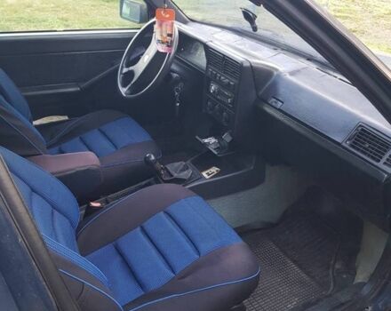 Синий Фиат Крома, объемом двигателя 2 л и пробегом 3 тыс. км за 872 $, фото 5 на Automoto.ua