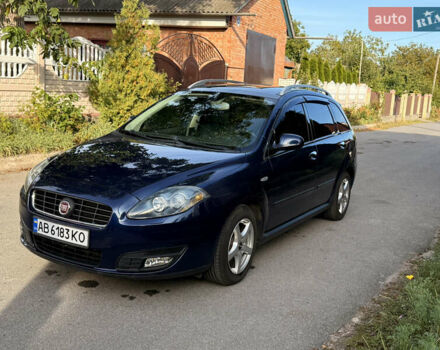 Синий Фиат Крома, объемом двигателя 2.2 л и пробегом 178 тыс. км за 7500 $, фото 1 на Automoto.ua