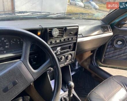 Зеленый Фиат Крома, объемом двигателя 2 л и пробегом 500 тыс. км за 2000 $, фото 7 на Automoto.ua