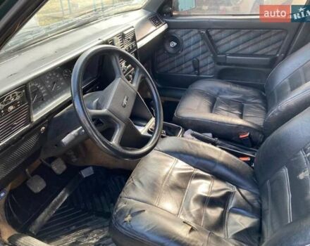 Зеленый Фиат Крома, объемом двигателя 2 л и пробегом 500 тыс. км за 2000 $, фото 5 на Automoto.ua