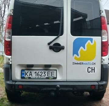 Білий Фіат Добло Панорама, об'ємом двигуна 1.37 л та пробігом 141 тис. км за 5900 $, фото 6 на Automoto.ua