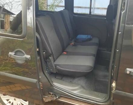 Черный Фиат Добло Панорама, объемом двигателя 1.37 л и пробегом 277 тыс. км за 5000 $, фото 6 на Automoto.ua