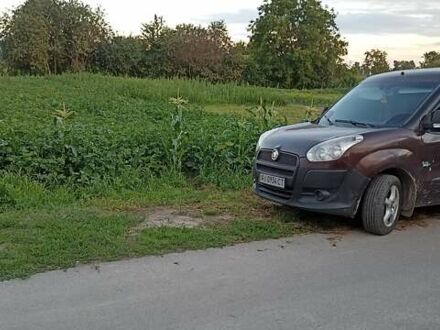Фіат Добло Панорама 2011 у Броварах на Automoto.ua Коричневий Фіат Добло Панорама, об'ємом двигуна 1.4 л та пробігом 300 тис. км за 7000 $, фото 1 на Automoto.ua