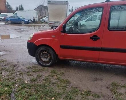 Красный Фиат Добло Панорама, объемом двигателя 1.37 л и пробегом 302 тыс. км за 2650 $, фото 6 на Automoto.ua