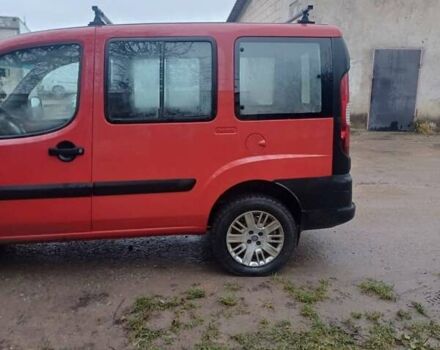 Красный Фиат Добло Панорама, объемом двигателя 1.37 л и пробегом 302 тыс. км за 2650 $, фото 2 на Automoto.ua