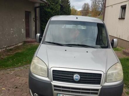 Фиат Добло Панорама, объемом двигателя 1.37 л и пробегом 270 тыс. км за 5500 $, фото 1 на Automoto.ua
