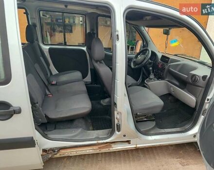 Сірий Фіат Добло Панорама, об'ємом двигуна 1.37 л та пробігом 366 тис. км за 4800 $, фото 5 на Automoto.ua