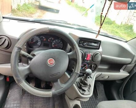 Сірий Фіат Добло Панорама, об'ємом двигуна 1.37 л та пробігом 366 тис. км за 4800 $, фото 3 на Automoto.ua