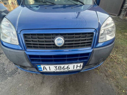 Фіат Добло Панорама 2005 у Броварах на Automoto.ua Синій Фіат Добло Панорама, об'ємом двигуна 1.37 л та пробігом 283 тис. км за 4500 $, фото 1 на Automoto.ua