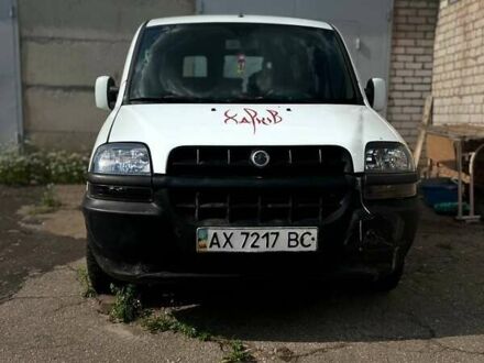 Фиат Добло груз. 2003 в Харькове на Automoto.ua Белый Фиат Добло груз., объемом двигателя 1.9 л и пробегом 215 тыс. км за 2800 $, фото 1 на Automoto.ua