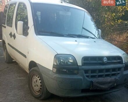 Фиат Добло груз., объемом двигателя 1.6 л и пробегом 300 тыс. км за 3500 $, фото 1 на Automoto.ua