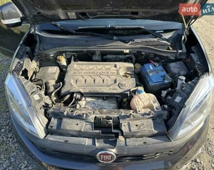 Серый Фиат Добло груз., объемом двигателя 2 л и пробегом 160 тыс. км за 10100 $, фото 15 на Automoto.ua