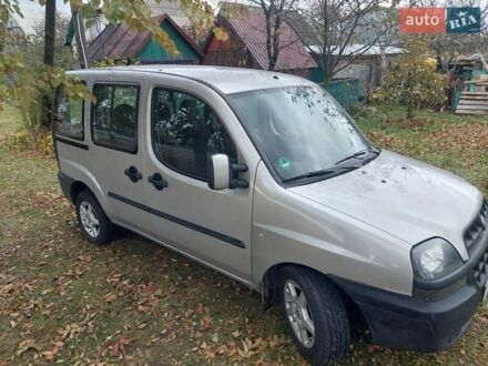 Фиат Добло груз. 2002 в Корюковке на Automoto.ua Серый Фиат Добло груз., объемом двигателя 1.6 л и пробегом 182 тыс. км за 4200 $, фото 1 на Automoto.ua
