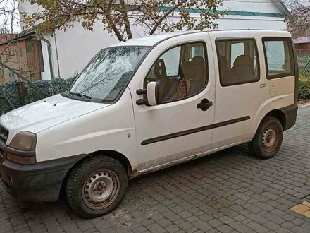 Фіат Добло пас. 2004 у Ковель на Automoto.ua Білий Фіат Добло пас., об'ємом двигуна 1.6 л та пробігом 400 тис. км за 2800 $, фото 1 на Automoto.ua