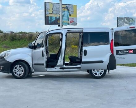 Серый Фиат Добло пасс., объемом двигателя 1.3 л и пробегом 157 тыс. км за 10890 $, фото 18 на Automoto.ua