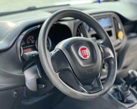 Серый Фиат Добло пасс., объемом двигателя 1.3 л и пробегом 157 тыс. км за 10890 $, фото 4 на Automoto.ua