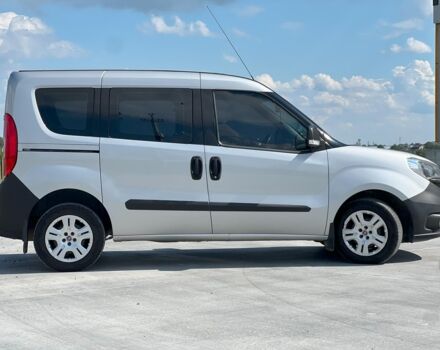 Серый Фиат Добло пасс., объемом двигателя 1.3 л и пробегом 157 тыс. км за 10890 $, фото 12 на Automoto.ua