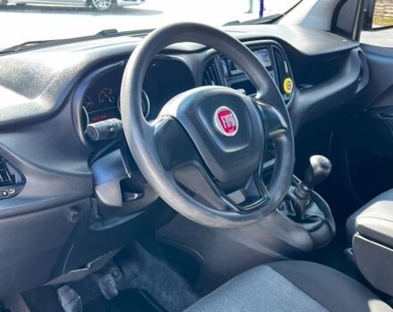 Серый Фиат Добло пасс., объемом двигателя 1.3 л и пробегом 157 тыс. км за 10890 $, фото 21 на Automoto.ua