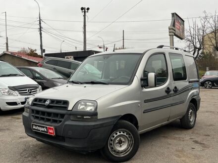 Фіат Добло пас. 2004 у Вінниці на Automoto.ua Сірий Фіат Добло пас., об'ємом двигуна 1.6 л та пробігом 288 тис. км за 4290 $, фото 1 на Automoto.ua