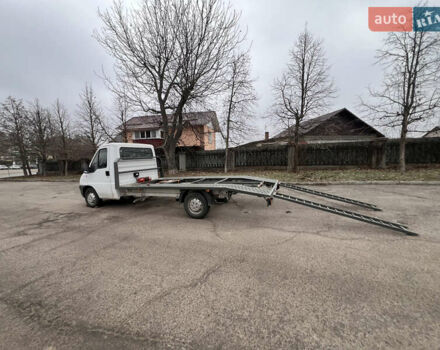 Белый Фиат Дукато, объемом двигателя 2.3 л и пробегом 393 тыс. км за 6700 $, фото 1 на Automoto.ua