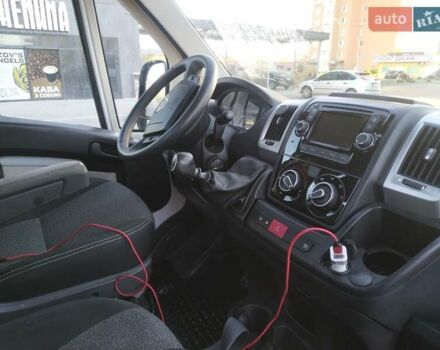 Білий Фіат Дукато, об'ємом двигуна 3 л та пробігом 325 тис. км за 18500 $, фото 3 на Automoto.ua
