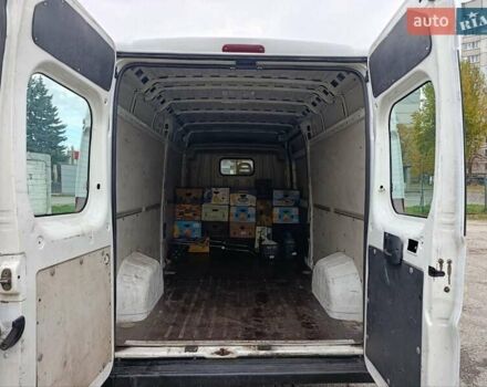 Білий Фіат Дукато, об'ємом двигуна 2.3 л та пробігом 290 тис. км за 8000 $, фото 4 на Automoto.ua