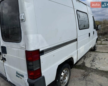 Белый Фиат Дукато, объемом двигателя 2.5 л и пробегом 350 тыс. км за 1900 $, фото 4 на Automoto.ua