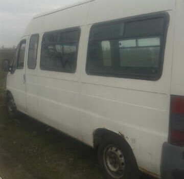 Белый Фиат Дукато, объемом двигателя 2.5 л и пробегом 100 тыс. км за 900 $, фото 1 на Automoto.ua