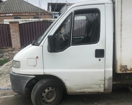 Белый Фиат Дукато, объемом двигателя 2.5 л и пробегом 400 тыс. км за 2500 $, фото 1 на Automoto.ua