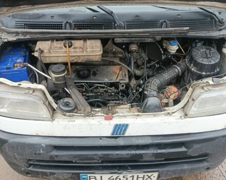 Белый Фиат Дукато, объемом двигателя 2.8 л и пробегом 290 тыс. км за 2840 $, фото 7 на Automoto.ua