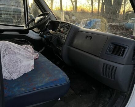 Белый Фиат Дукато, объемом двигателя 2.8 л и пробегом 320 тыс. км за 3750 $, фото 1 на Automoto.ua