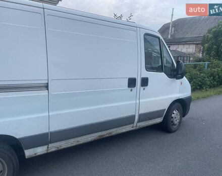 Белый Фиат Дукато, объемом двигателя 2.29 л и пробегом 494 тыс. км за 3500 $, фото 5 на Automoto.ua