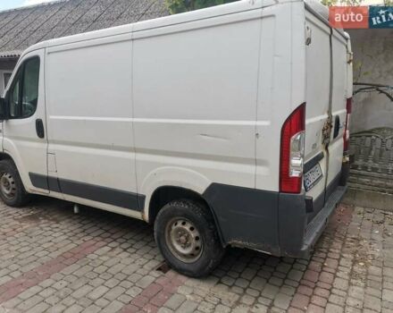 Белый Фиат Дукато, объемом двигателя 2.2 л и пробегом 406 тыс. км за 4000 $, фото 3 на Automoto.ua