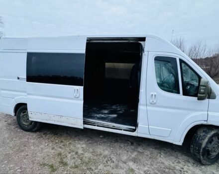 Белый Фиат Дукато, объемом двигателя 2.3 л и пробегом 700 тыс. км за 6000 $, фото 3 на Automoto.ua