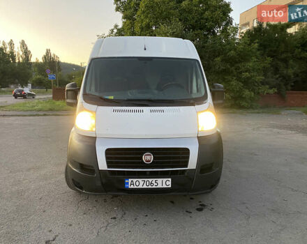 Белый Фиат Дукато, объемом двигателя 2.3 л и пробегом 348 тыс. км за 7500 $, фото 4 на Automoto.ua