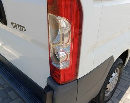 Белый Фиат Дукато, объемом двигателя 2.2 л и пробегом 300 тыс. км за 7999 $, фото 4 на Automoto.ua