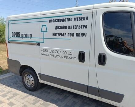 Белый Фиат Дукато, объемом двигателя 2.2 л и пробегом 300 тыс. км за 7999 $, фото 2 на Automoto.ua