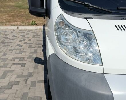 Белый Фиат Дукато, объемом двигателя 2.2 л и пробегом 300 тыс. км за 7999 $, фото 1 на Automoto.ua