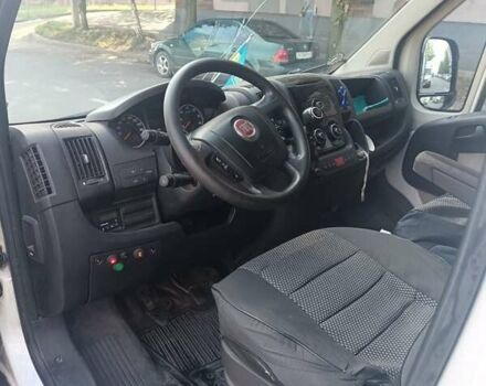 Белый Фиат Дукато, объемом двигателя 2.29 л и пробегом 305 тыс. км за 12000 $, фото 5 на Automoto.ua