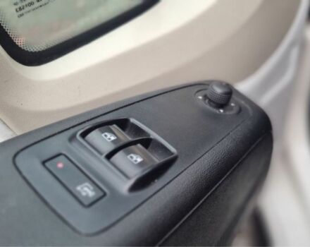 Білий Фіат Дукато, об'ємом двигуна 2.3 л та пробігом 330 тис. км за 3550 $, фото 7 на Automoto.ua