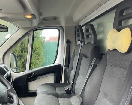 Білий Фіат Дукато, об'ємом двигуна 2.3 л та пробігом 300 тис. км за 14500 $, фото 9 на Automoto.ua