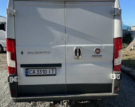 Белый Фиат Дукато, объемом двигателя 2.3 л и пробегом 250 тыс. км за 12500 $, фото 3 на Automoto.ua