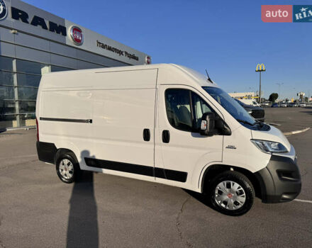 Белый Фиат Дукато, объемом двигателя 2.29 л и пробегом 122 тыс. км за 19900 $, фото 3 на Automoto.ua