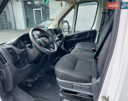 Белый Фиат Дукато, объемом двигателя 2.2 л и пробегом 540 тыс. км за 18900 $, фото 6 на Automoto.ua
